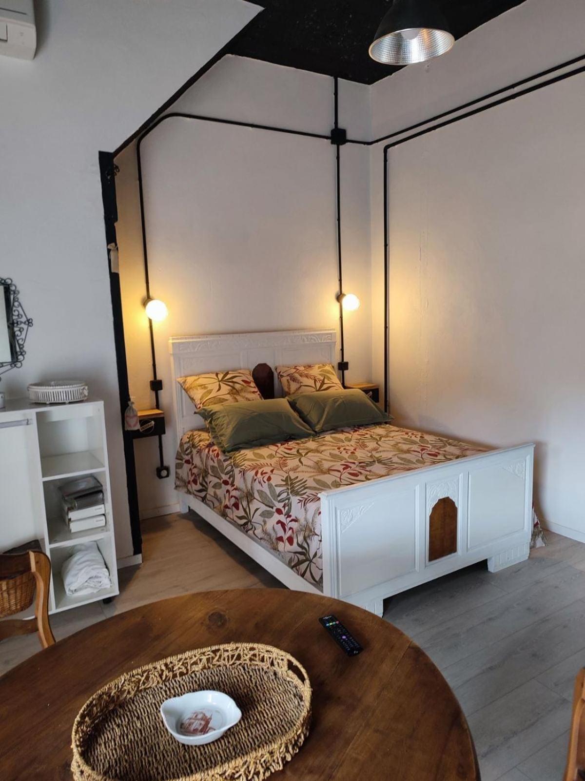 Les Oliviers Apartment Caumont-sur-Durance Ngoại thất bức ảnh